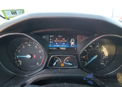 2016 Ford Focus Se z USA, uszkodzony, nr VIN 1FADP3F2XGL200812